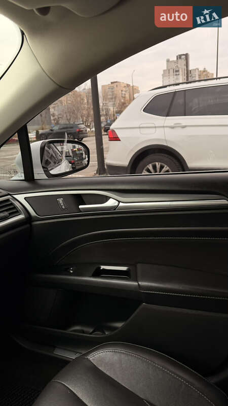 Седан Ford Fusion 2015 в Киеве фото 60 Седан Ford Fusion 2015 в Киеве