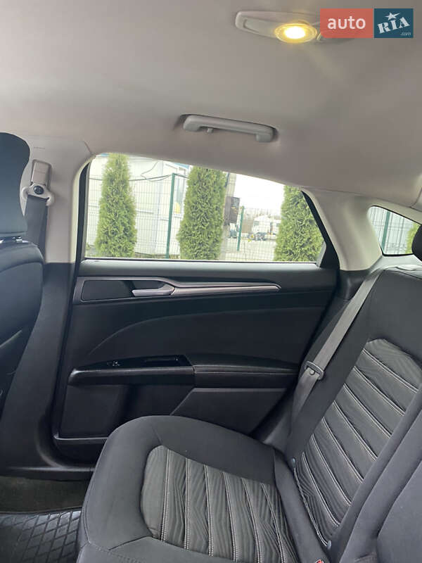 Седан Ford Fusion 2016 в Хмельницком