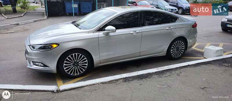 Седан Ford Fusion 2016 в Києві