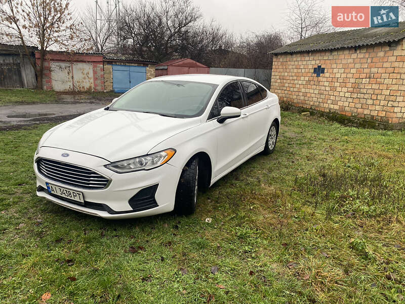 Ford Fusion 2019