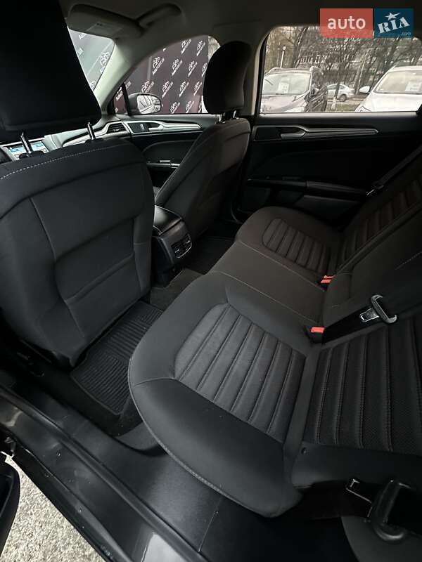 Седан Ford Fusion 2018 в Сумах фото 27 Седан Ford Fusion 2018 в Сумах