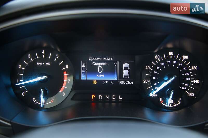 Седан Ford Fusion 2016 в Харкові