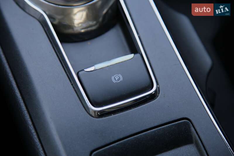 Седан Ford Fusion 2016 в Харкові