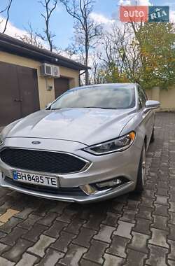 Седан Ford Fusion 2018 в Измаиле
