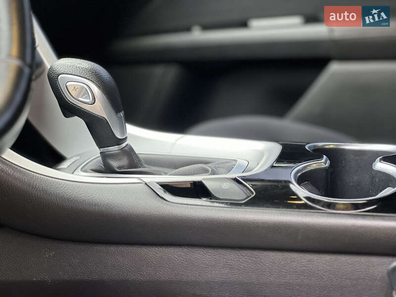 Седан Ford Fusion 2014 в Виннице