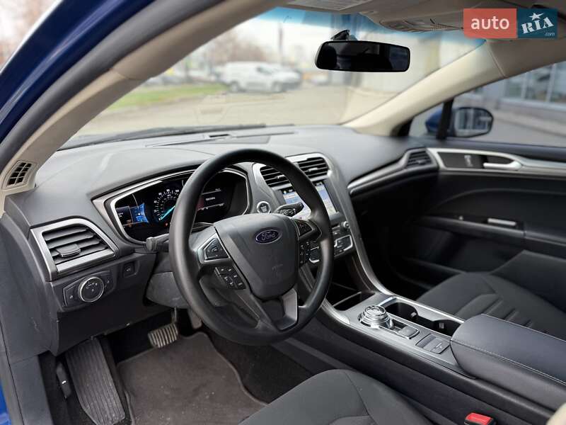 Седан Ford Fusion 2017 в Києві