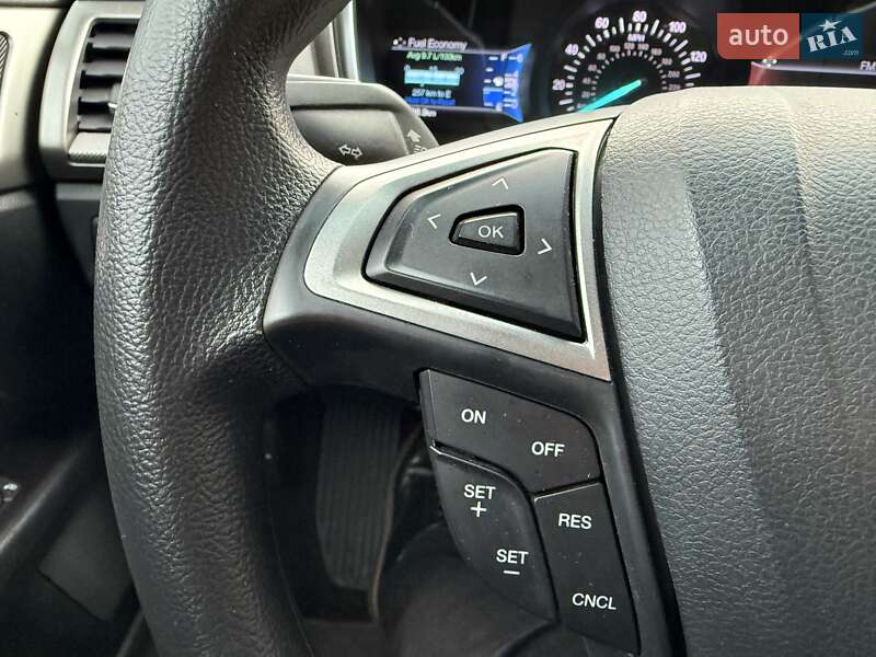 Седан Ford Fusion 2017 в Києві