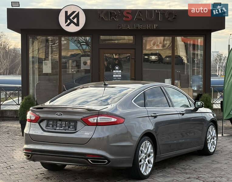 Седан Ford Fusion 2013 в Харкові