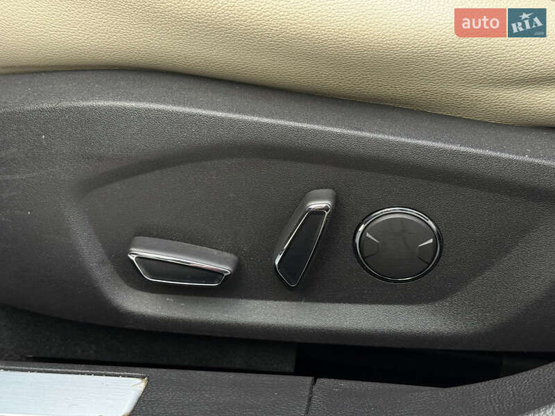 Седан Ford Fusion 2013 в Харкові