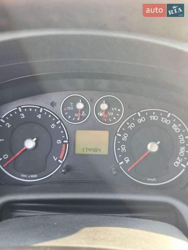 Хэтчбек Ford Fusion 2010 в Кременчуге фото 18 Хэтчбек Ford Fusion 2010 в Кременчуге