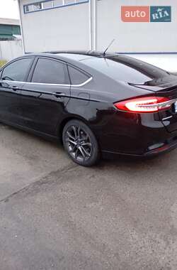 Седан Ford Fusion 2017 в Вышгороде