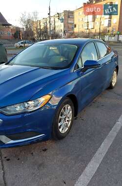 Седан Ford Fusion 2016 в Черкасах