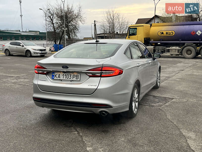 Седан Ford Fusion 2017 в Києві