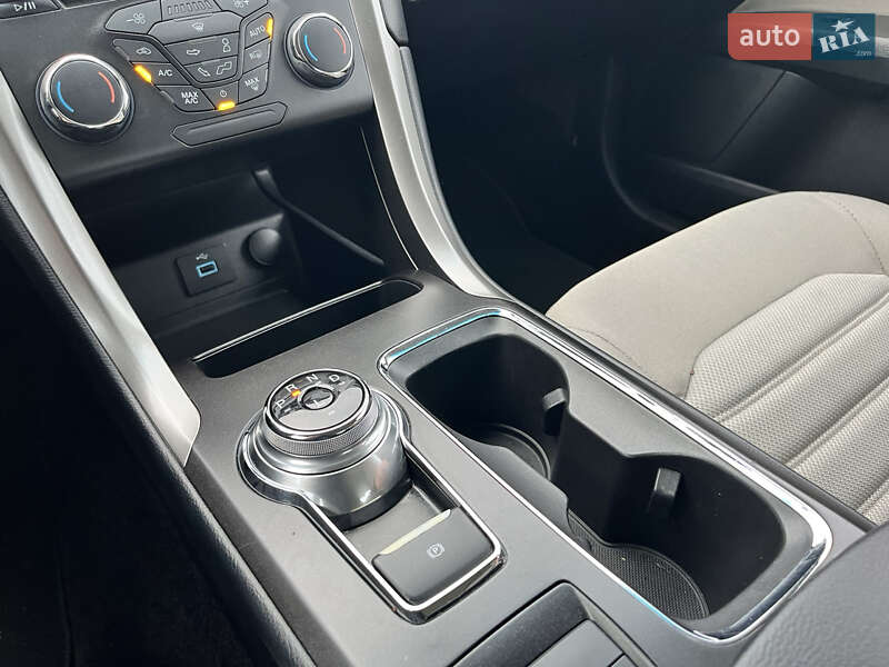 Седан Ford Fusion 2017 в Києві