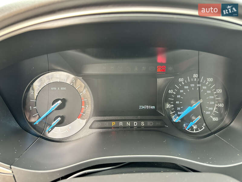 Седан Ford Fusion 2013 в Києві