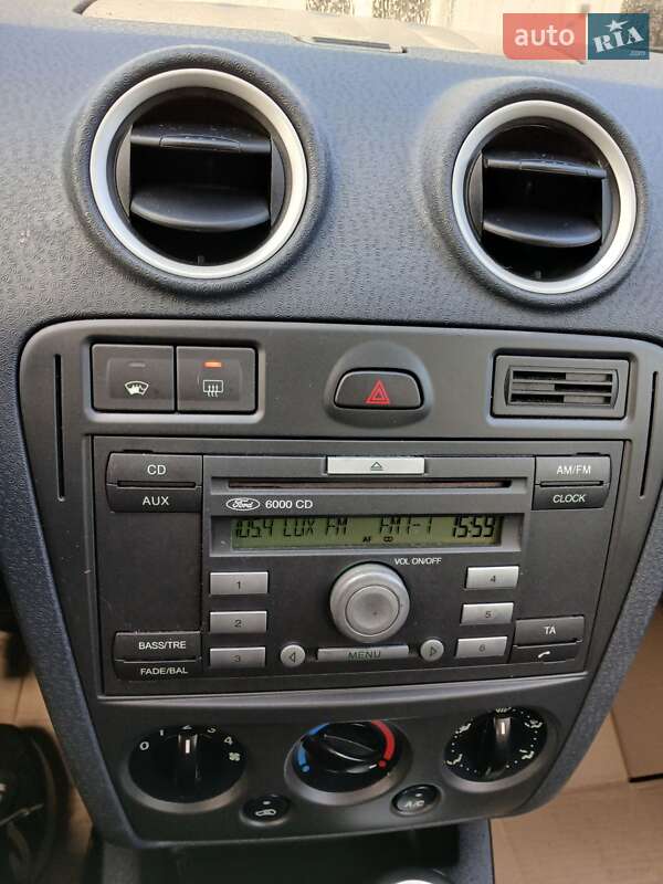 Хетчбек Ford Fusion 2006 в Чернігові