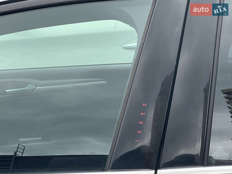 Седан Ford Fusion 2012 в Киеве