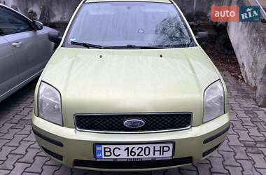 Хетчбек Ford Fusion 2005 в Дрогобичі