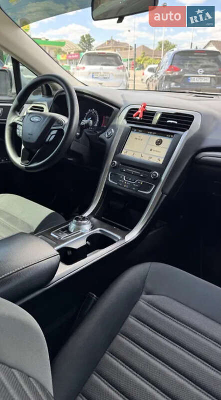 Седан Ford Fusion 2018 в Кропивницком