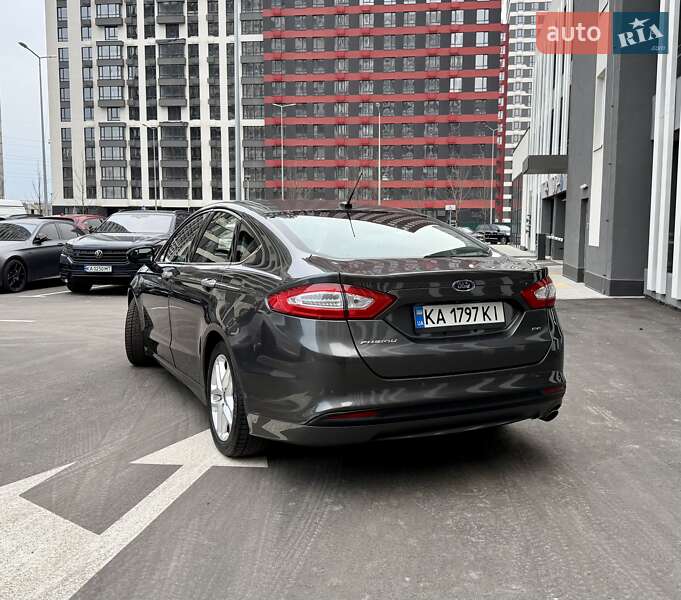 Седан Ford Fusion 2015 в Киеве фото 5 Седан Ford Fusion 2015 в Киеве