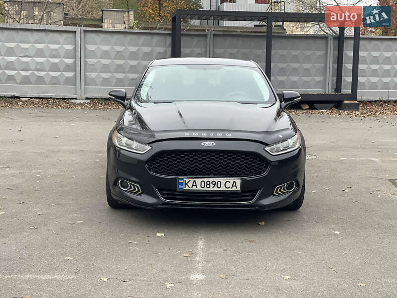 Седан Ford Fusion 2015 в Киеве фото 3 Седан Ford Fusion 2015 в Киеве