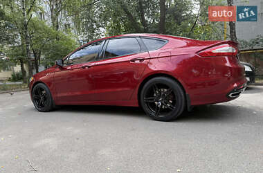Седан Ford Fusion 2015 в Івано-Франківську