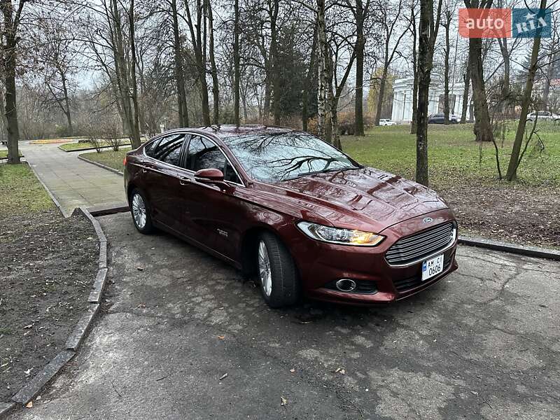 Седан Ford Fusion 2015 в Житомире фото 2 Седан Ford Fusion 2015 в Житомире