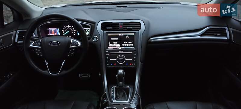 Седан Ford Fusion 2016 в Киеве фото 10 Седан Ford Fusion 2016 в Киеве