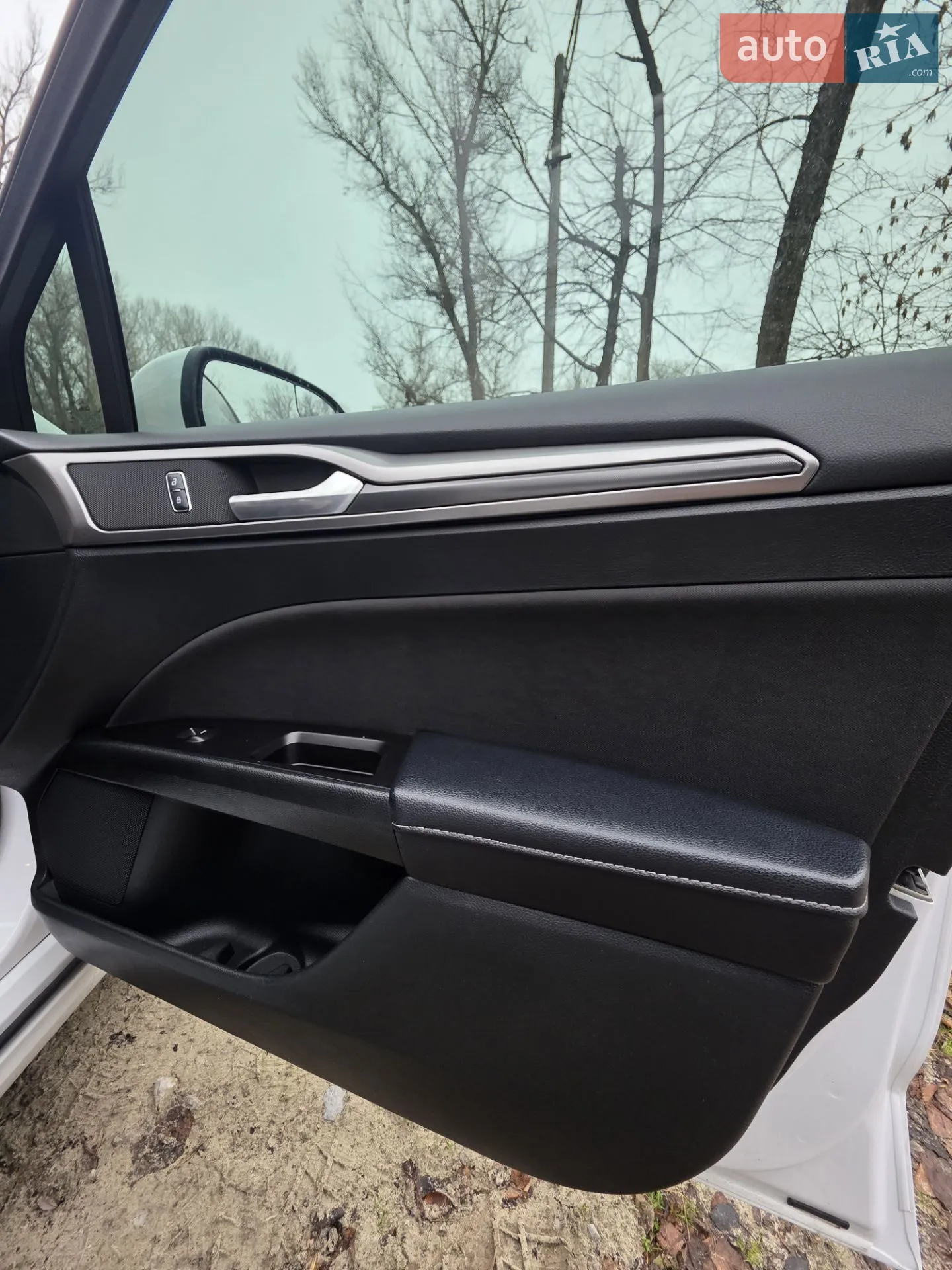 2016 Ford Fusion - мініатюра 21