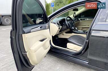 Седан Ford Fusion 2013 в Светловодске