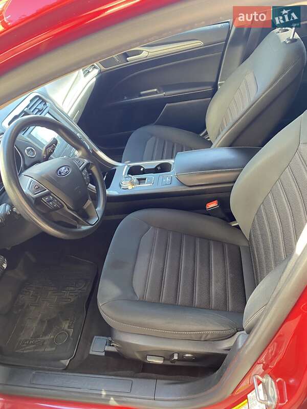 Седан Ford Fusion 2020 в Ровно