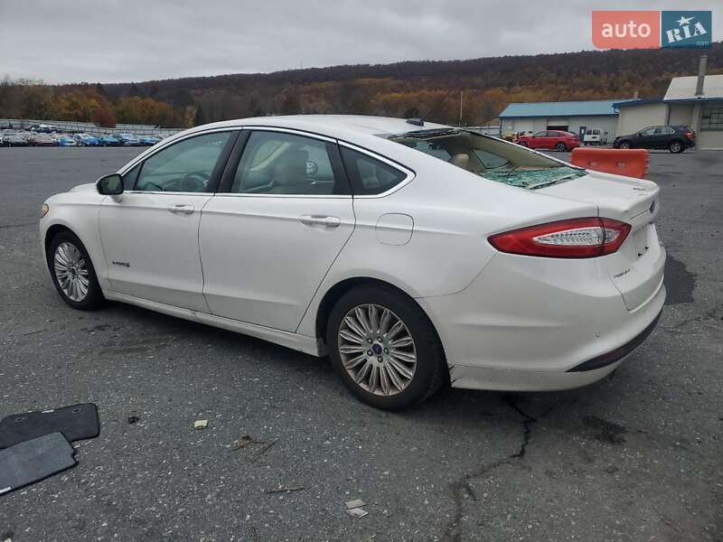 Седан Ford Fusion 2016 в Львове фото 2 Седан Ford Fusion 2016 в Львове