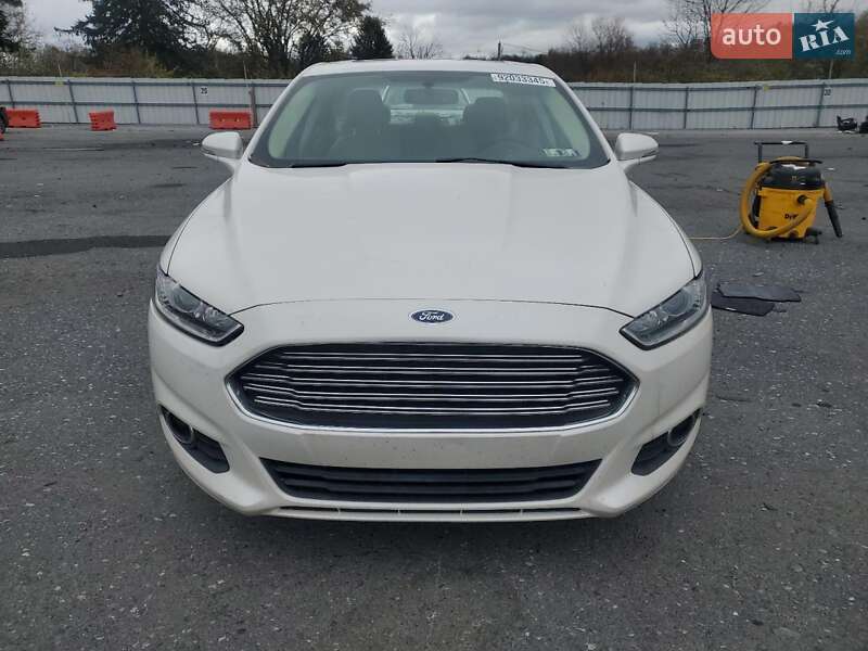 Седан Ford Fusion 2016 в Львове фото 5 Седан Ford Fusion 2016 в Львове