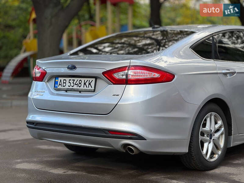 Седан Ford Fusion 2015 в Киеве