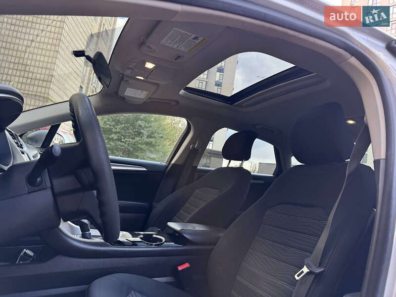 Седан Ford Fusion 2015 в Киеве