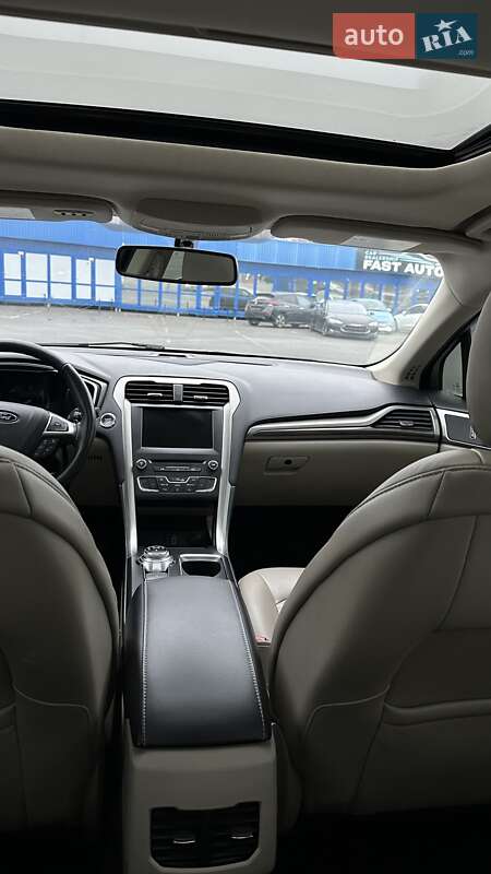 Седан Ford Fusion 2016 в Киеве фото 25 Седан Ford Fusion 2016 в Киеве