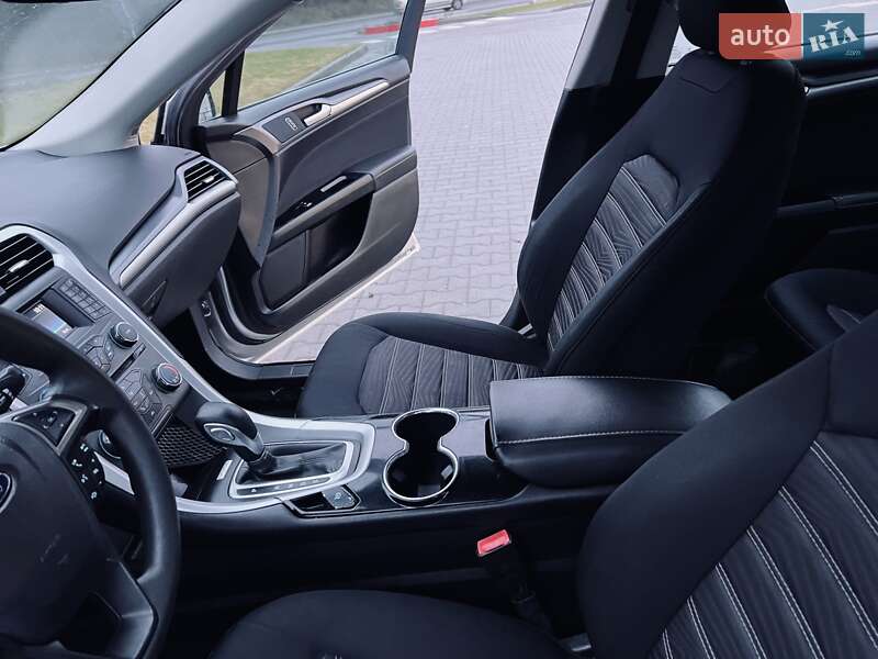 Седан Ford Fusion 2016 в Тернополе фото 18 Седан Ford Fusion 2016 в Тернополе