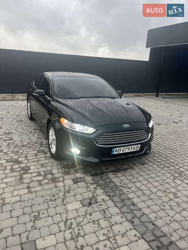 Седан Ford Fusion 2014 в Виннице