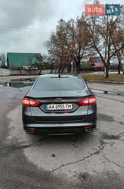 Седан Ford Fusion 2015 в Киеве