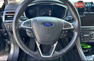 Седан Ford Fusion 2015 в Одессе