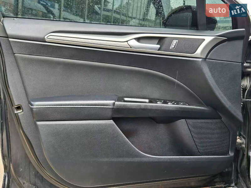 Седан Ford Fusion 2017 в Києві фото 14 Седан Ford Fusion 2017 в Києві