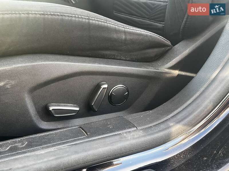 Седан Ford Fusion 2016 в Киеве фото 11 Седан Ford Fusion 2016 в Киеве
