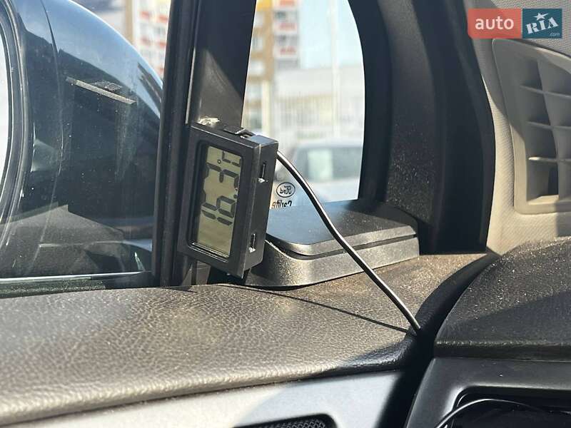 Седан Ford Fusion 2016 в Киеве фото 26 Седан Ford Fusion 2016 в Киеве