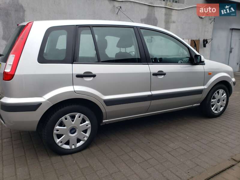 Хетчбек Ford Fusion 2009 в Вінниці