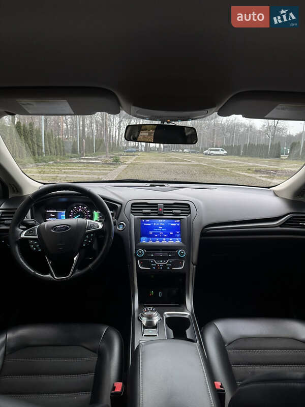 Седан Ford Fusion 2018 в Харькове фото 10 Седан Ford Fusion 2018 в Харькове