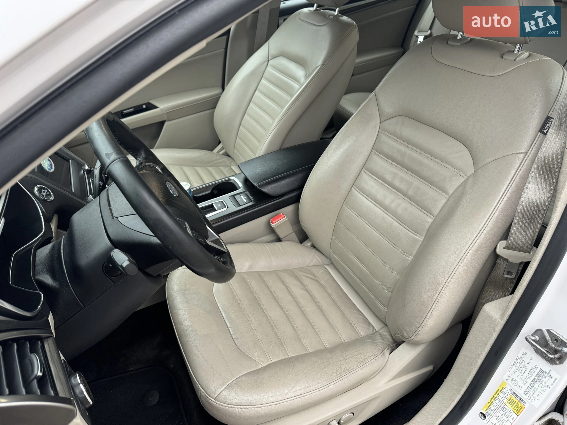2016 Ford Fusion - мініатюра 15