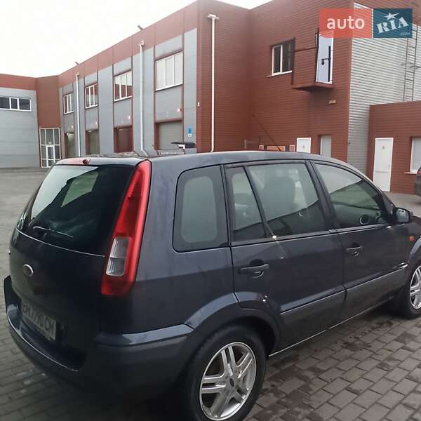 Хэтчбек Ford Fusion 2008 в Ивано-Франковске