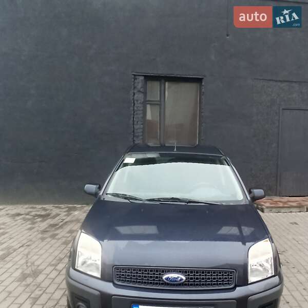 Хэтчбек Ford Fusion 2008 в Ивано-Франковске