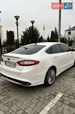 Седан Ford Fusion 2014 в Бродах