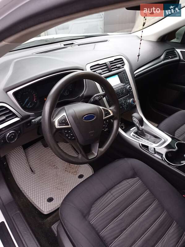 Седан Ford Fusion 2016 в Первомайске фото 8 Седан Ford Fusion 2016 в Первомайске